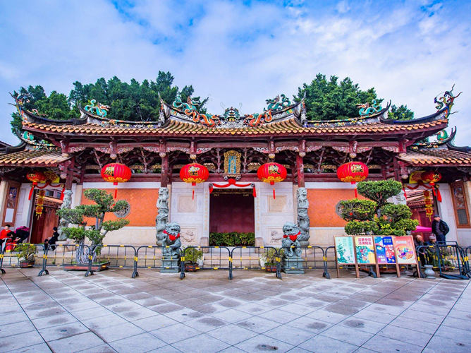 Ȫ��˽�˵���