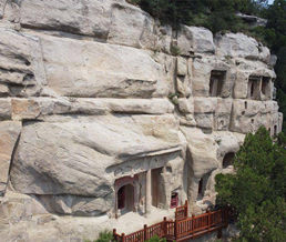 ����ɽʯ�߽���