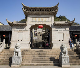 ľ��ɽ����