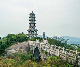 ���뷽ɽ����